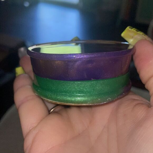 Handmade epoxy resin grinder - Picture 4 of 6